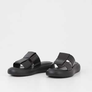 Brand new Vagabond Blenda sandals (never worn)